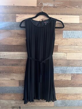 Castro Black Pleated Sleeveless Dress with Belt